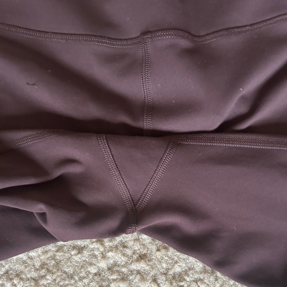 lululemon Like New Espresso High-rise wunder train 23” crop size 10 - Picture 4 of 4